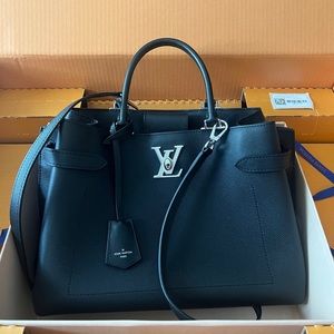 LOUIS VUITTON LOCKME DAY